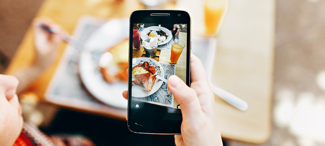 Taking picture of food with a Samsung phone
